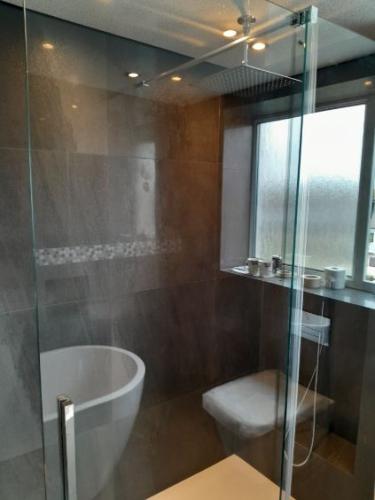 Bathroom Tiles Blackpool