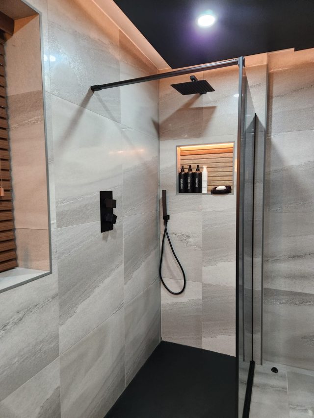 bathroom suite blackpool