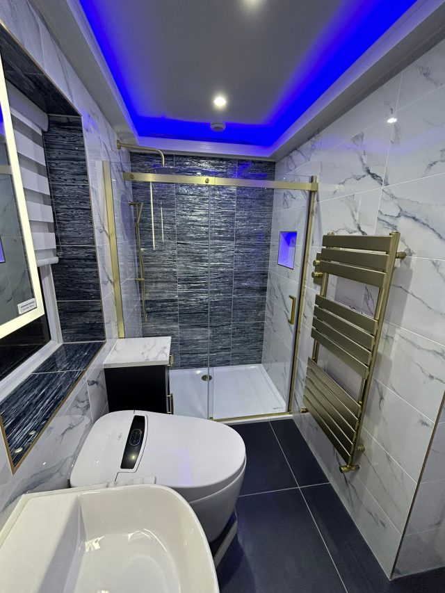 bathroom tiles blackpool