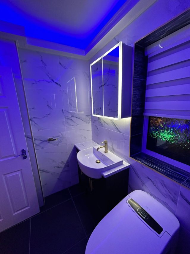 bathroom tiles blackpool